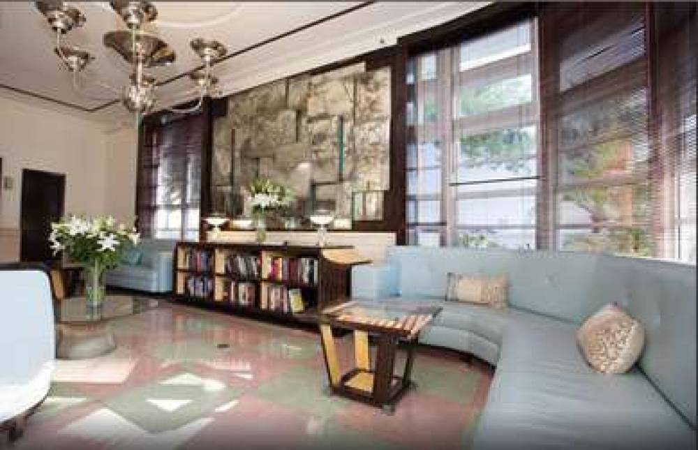 GREENVIEW HOTEL 8