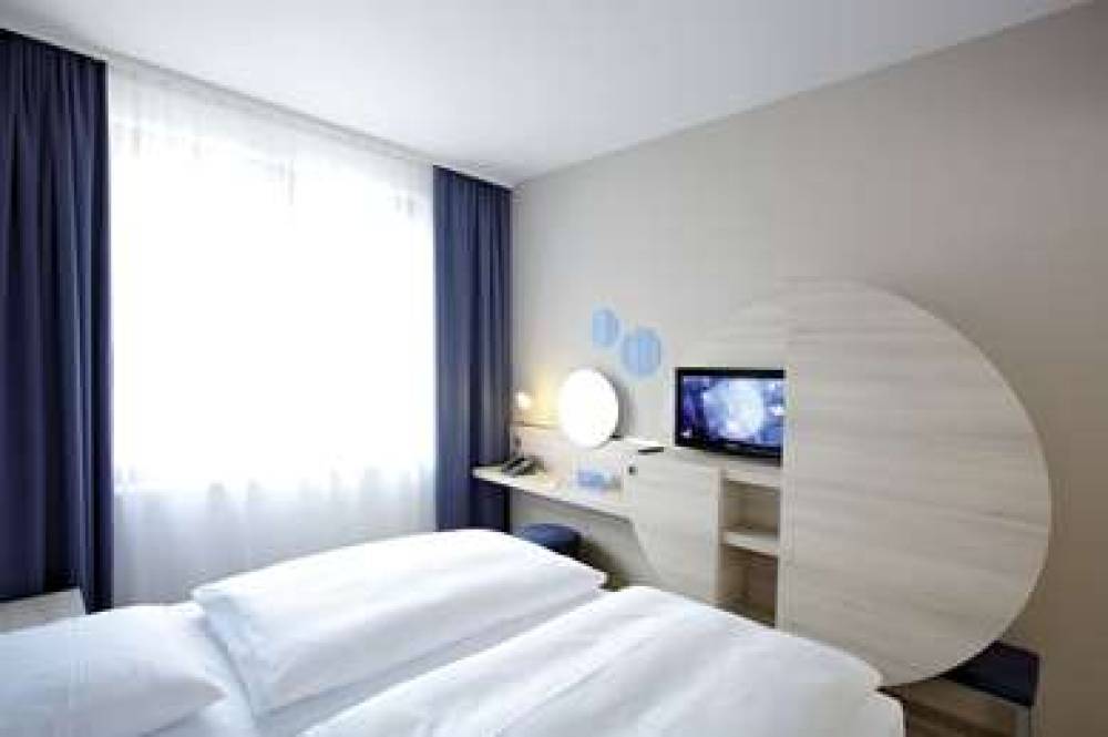 H2 BERLIN ALEXANDERPLATZ 7