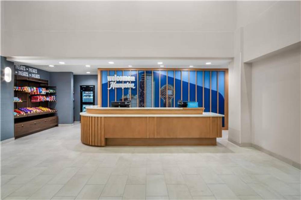 HAMPTON BY HILTON ADDISON 8