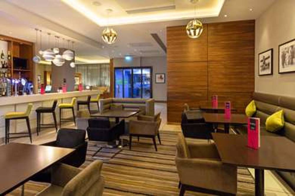 Hampton By Hilton London Croydon 7