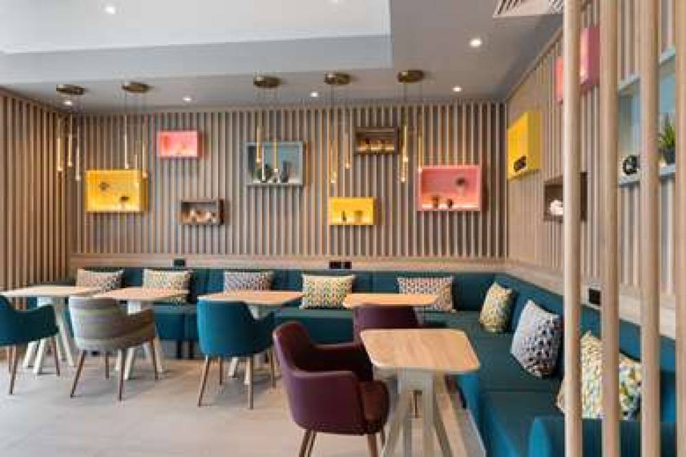 HAMPTON BY HILTON LONDON EALING 5