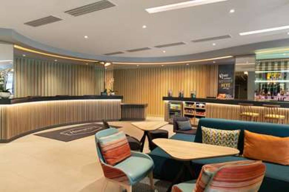 HAMPTON BY HILTON LONDON EALING 7