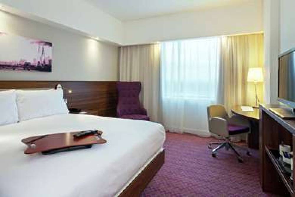 HAMPTON BY HILTON LONDON GATWICK AI 8