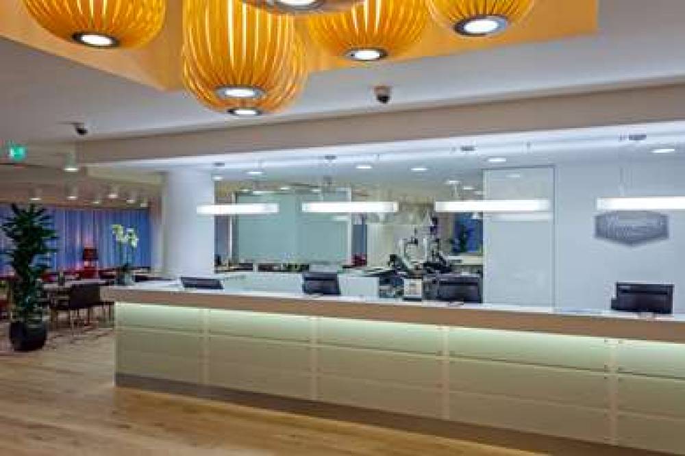 HAMPTON BY HILTON LONDON GATWICK AI 3