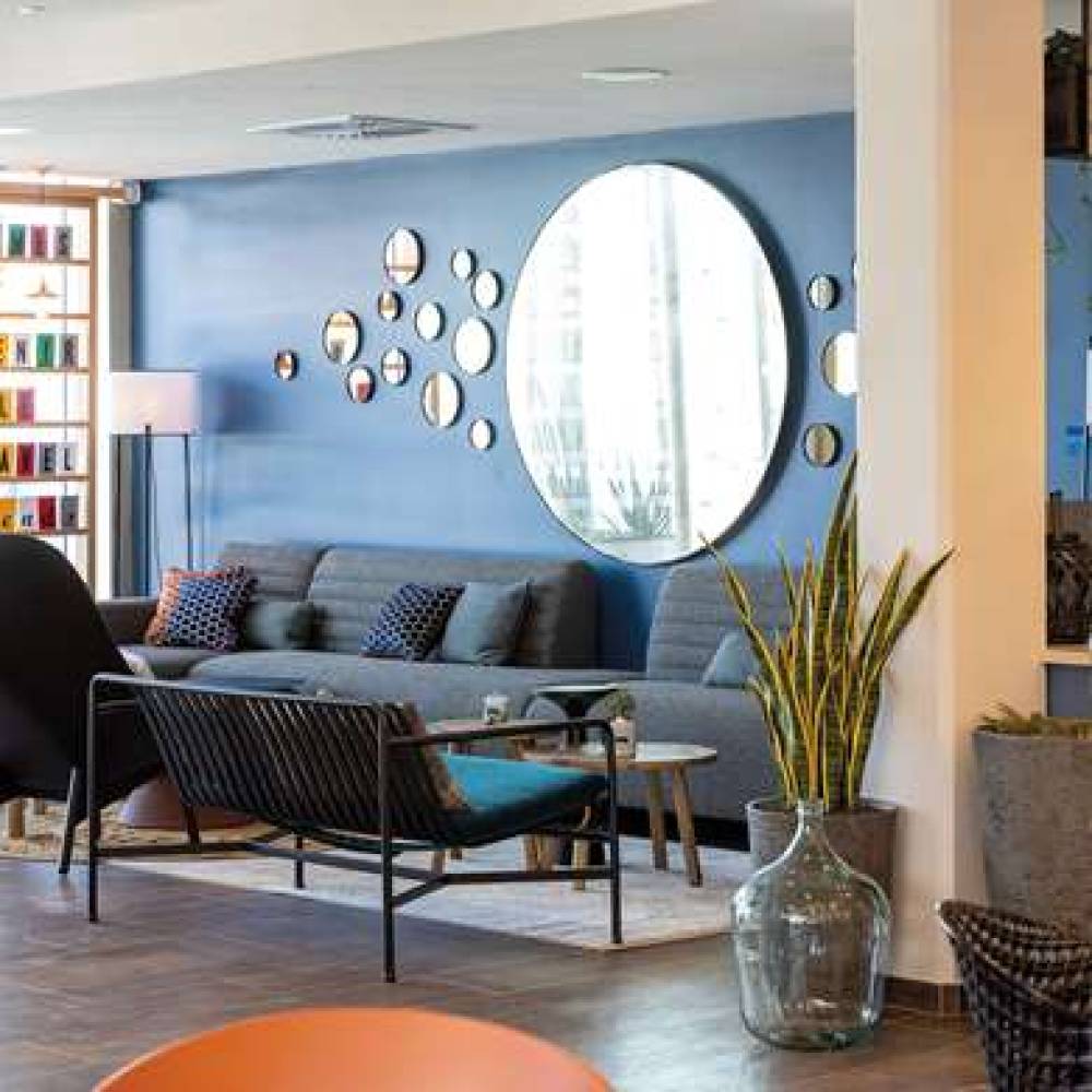 HAMPTON BY HILTON TOURS CENTRE 5