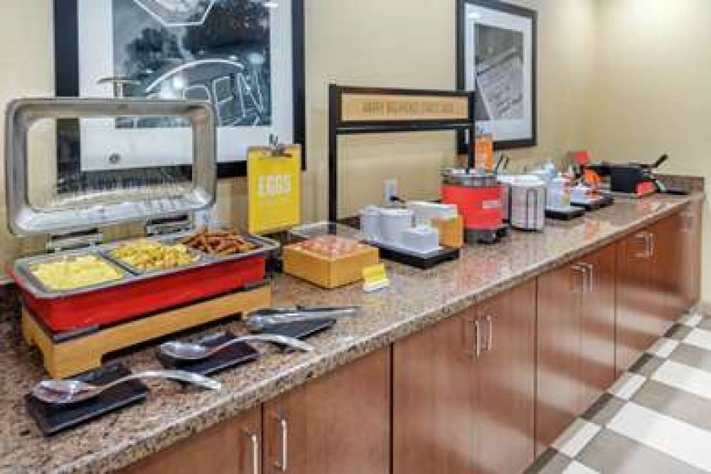 Hampton Inn Alamosa, CO 7