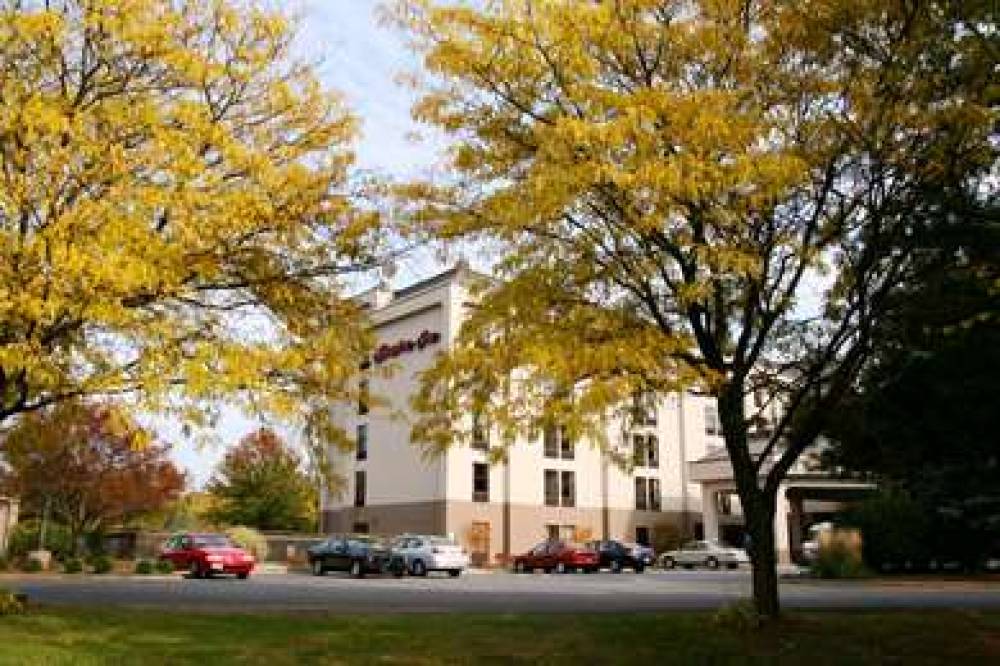 Hampton Inn Albany Wolf Road