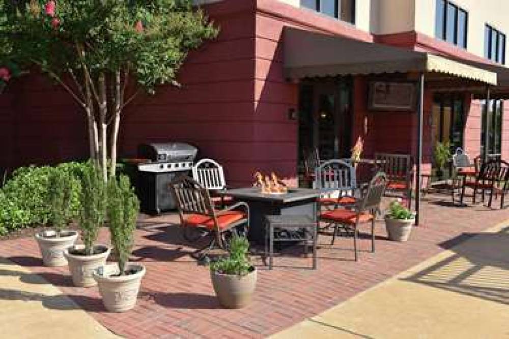 Hampton Inn &Amp; Suites Alexandria