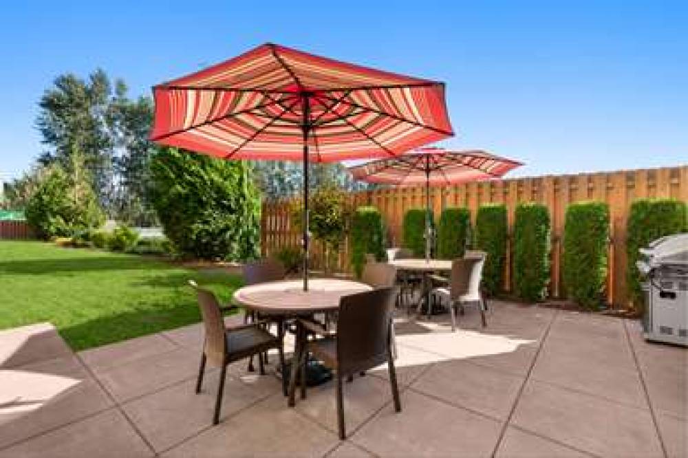 Hampton Inn &amp; Suites Burlington, WA 2