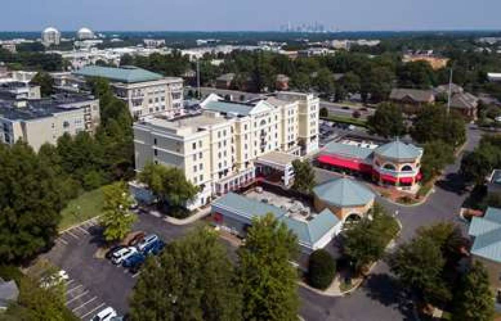 Hampton Inn &amp; Suites-Charlotte/SouthPark At P 2