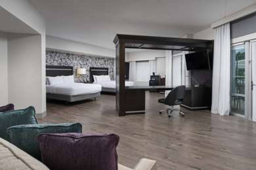 Hampton Inn &amp; Suites Chattanooga/Downtown 10