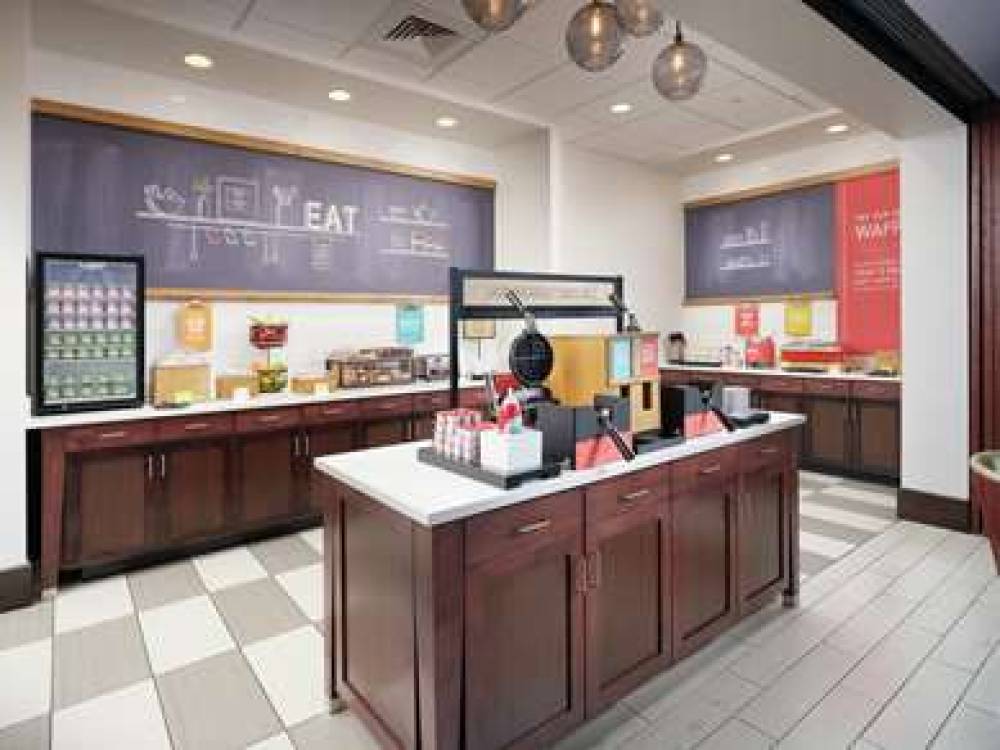Hampton Inn &amp; Suites Chattanooga, TN 7