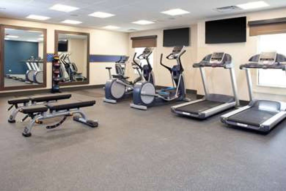 Hampton Inn &amp; Suites Chicago Burr Ridge 3