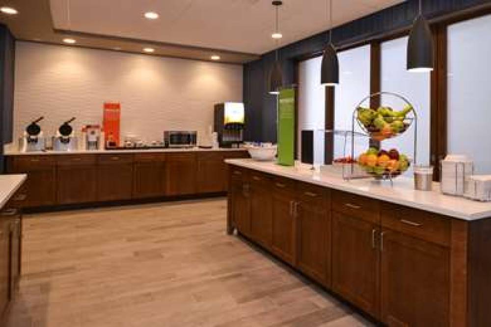 Hampton Inn &amp; Suites Cincinnati-Mason, OH 2