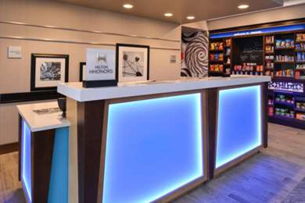Hampton Inn &amp; Suites Cincinnati-Mason, OH 6