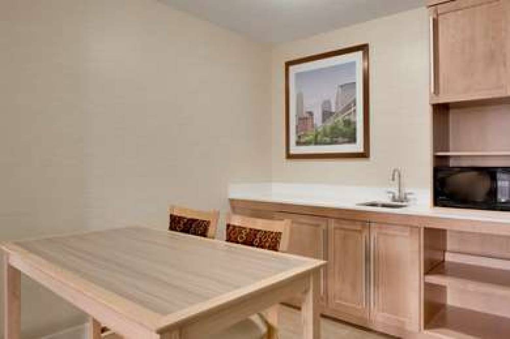 Hampton Inn &Amp; Suites Cleveland Independence