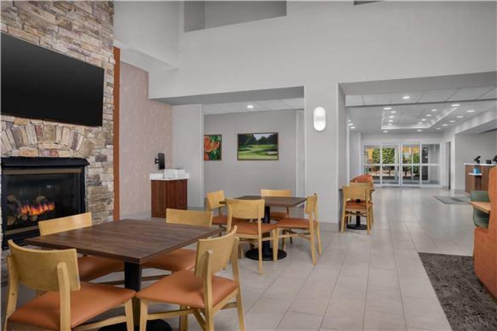 Hampton Inn &amp; Suites Clinton - I-26 4