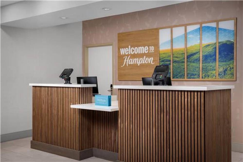 Hampton Inn &amp; Suites Clinton - I-26 3