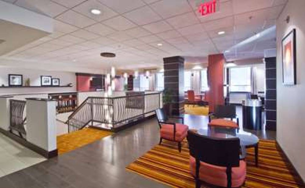 Hampton Inn &amp; Suites Columbus Downtown 5