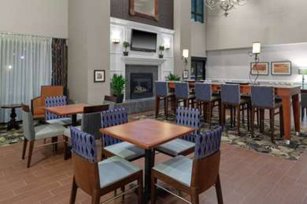 Hampton Inn &amp; Suites Concord Charlotte 8