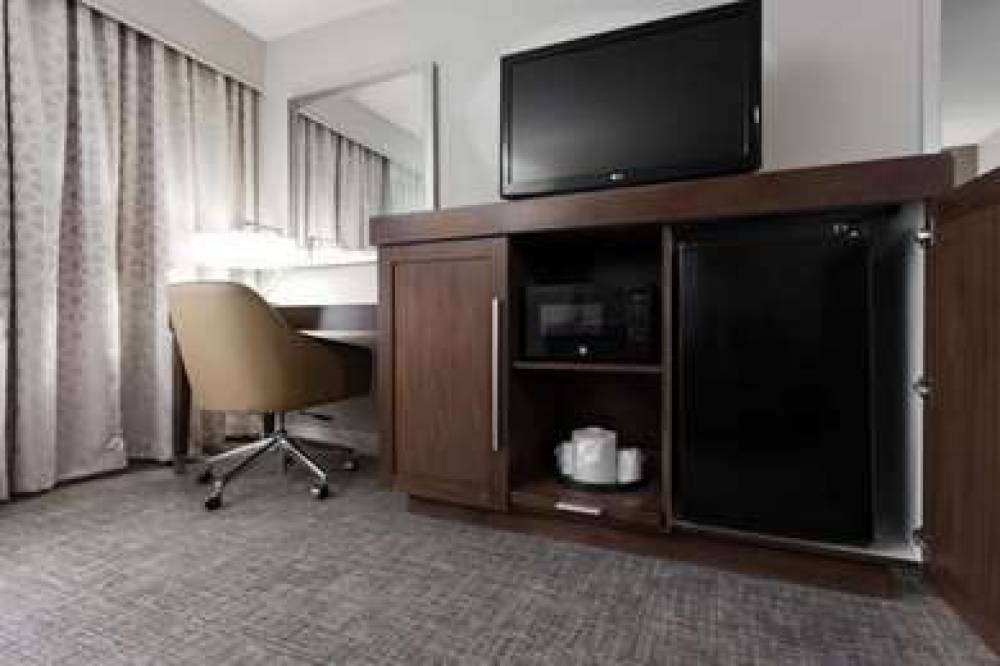 Hampton Inn &amp; Suites Dallas-DFW Airport North 7