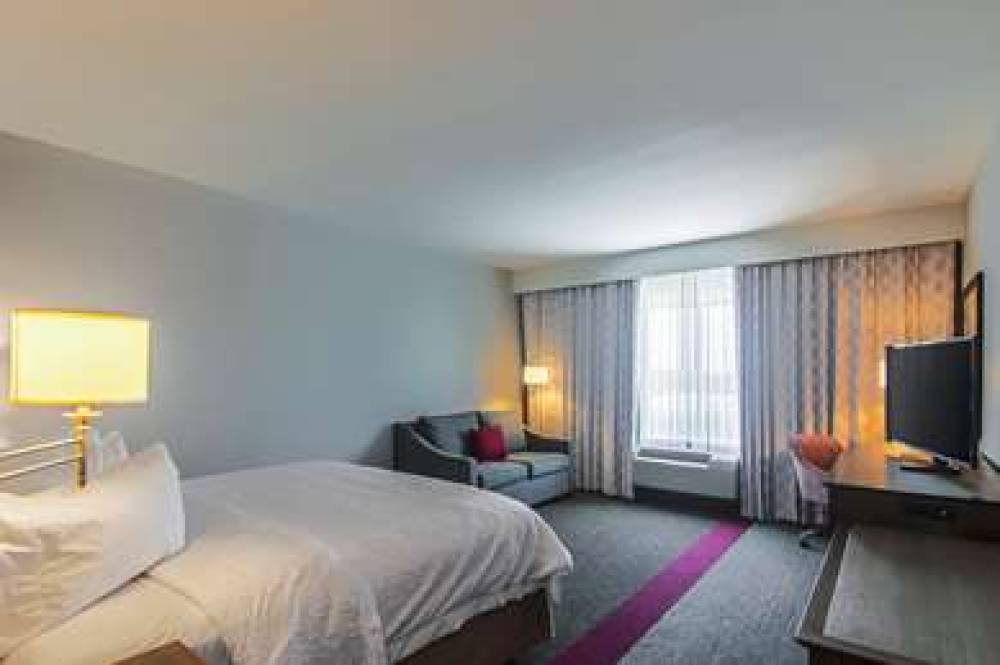 Hampton Inn &amp; Suites Dallas/Richardson, TX 8
