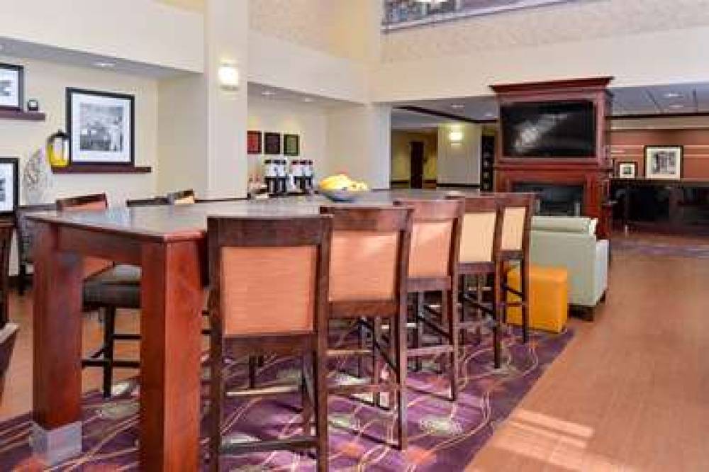 Hampton Inn &amp; Suites Dayton-Vandalia 5
