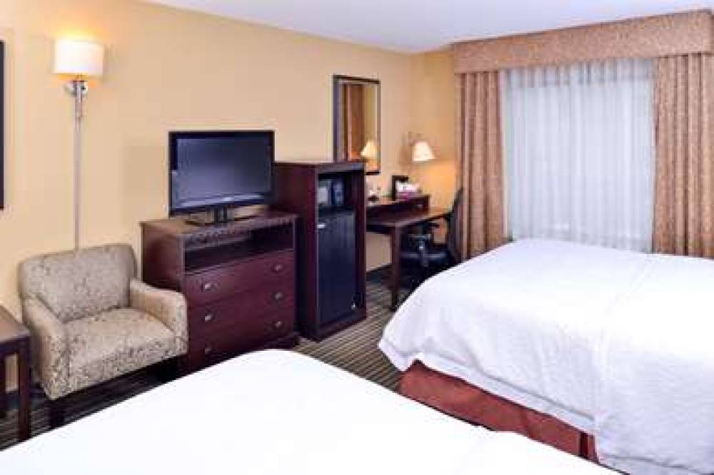 Hampton Inn &amp; Suites Fort Belvoir Alexandria  3