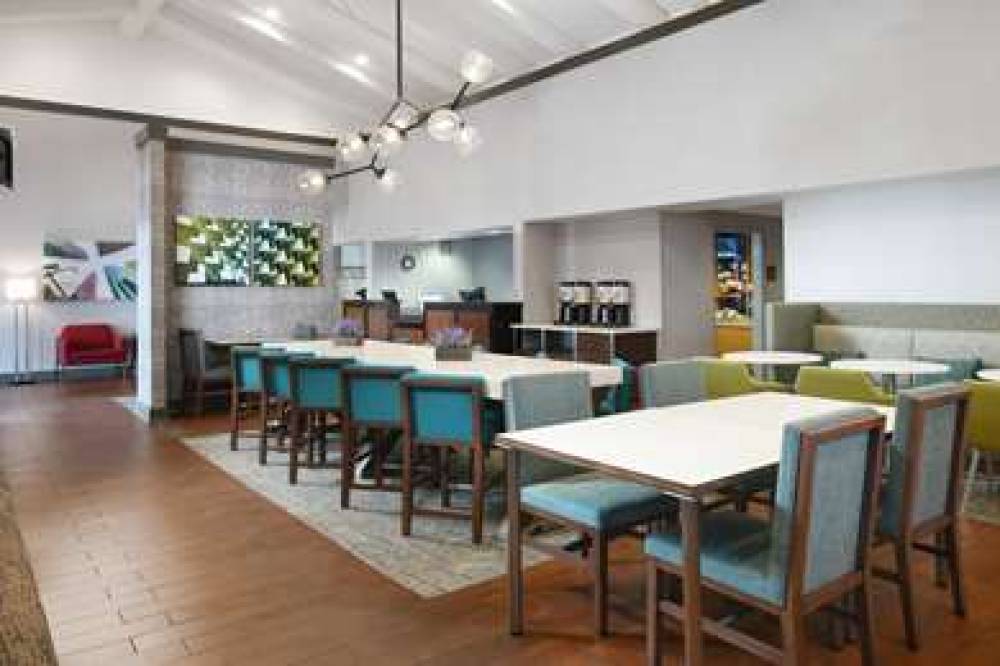 Hampton Inn &amp; Suites Houston Medical Center N 6