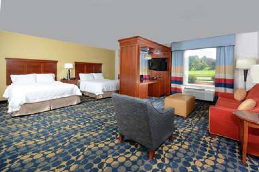 Hampton Inn &amp; Suites Huntersville, NC 10