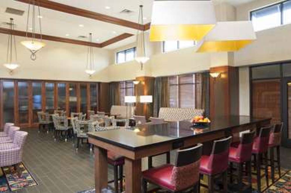 Hampton Inn &amp; Suites Indianapolis-Fishers 9