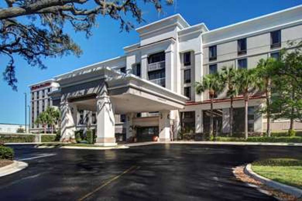 Hampton Inn &amp; Suites Lake Mary At Colonial To 1