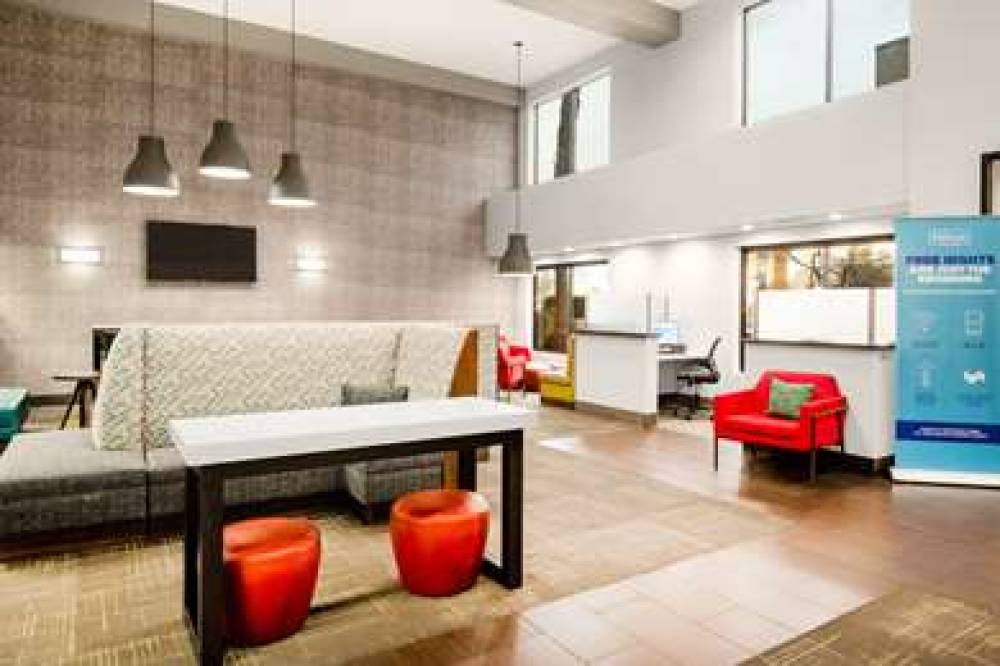 Hampton Inn &amp; Suites Las Vegas-Henderson 7