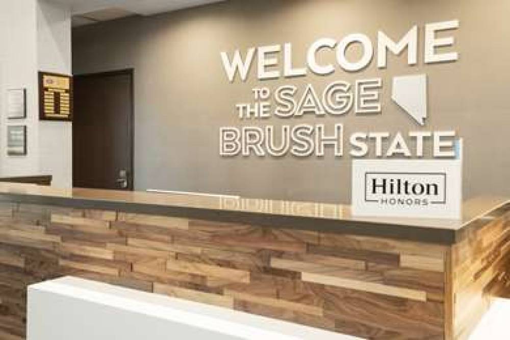 Hampton Inn &amp; Suites Las Vegas-Henderson 10