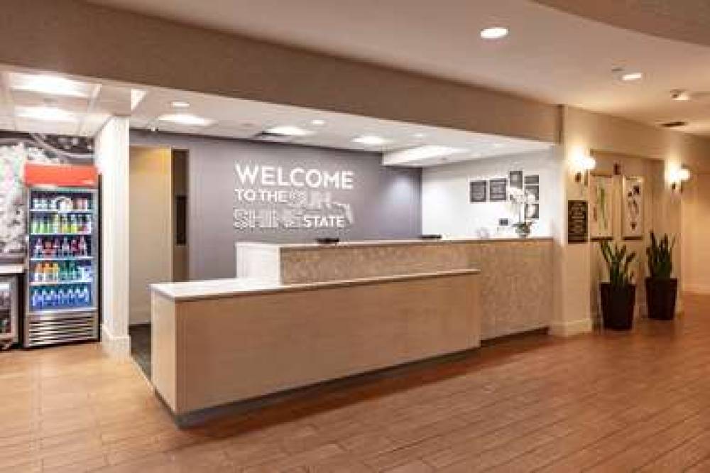 Hampton Inn &amp; Suites - Miami-Airport South/Bl 4
