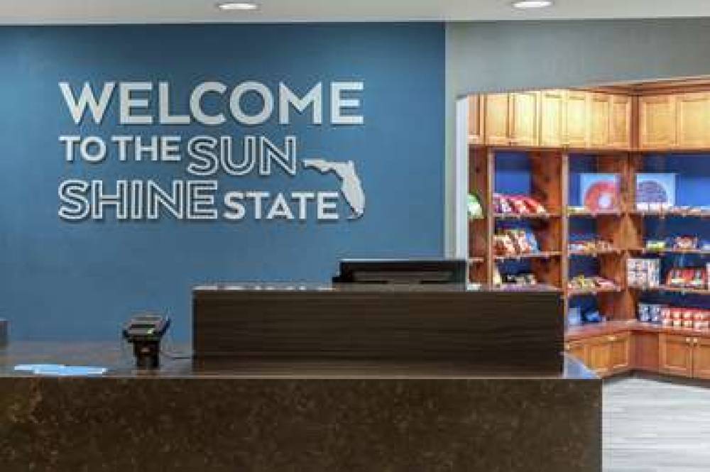 Hampton Inn &amp; Suites Miami  Doral/Dolphin Mall 2