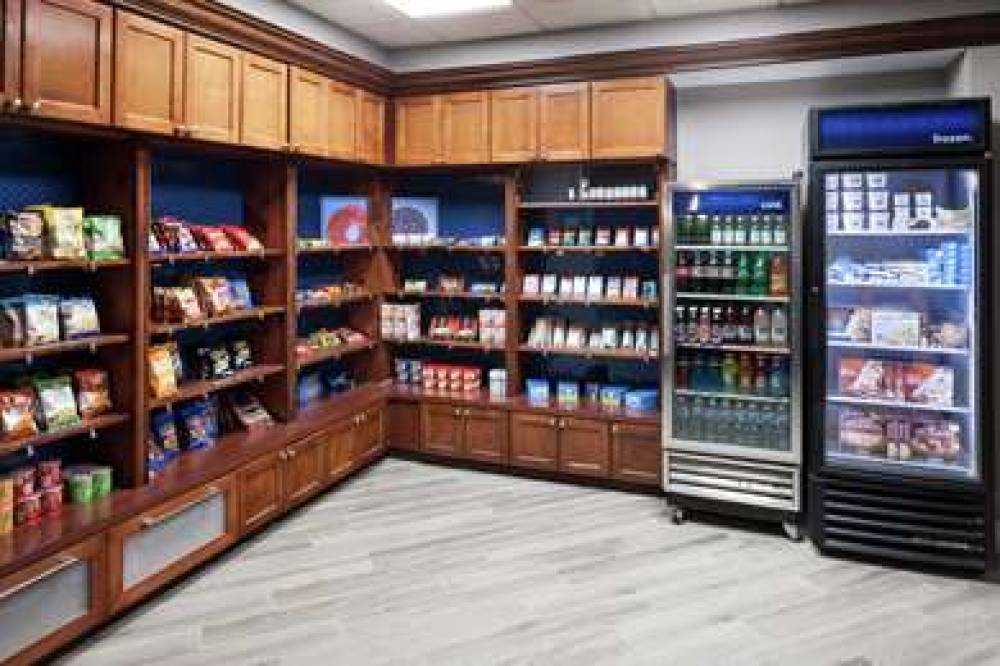 Hampton Inn &amp; Suites Miami  Doral/Dolphin Mall 6