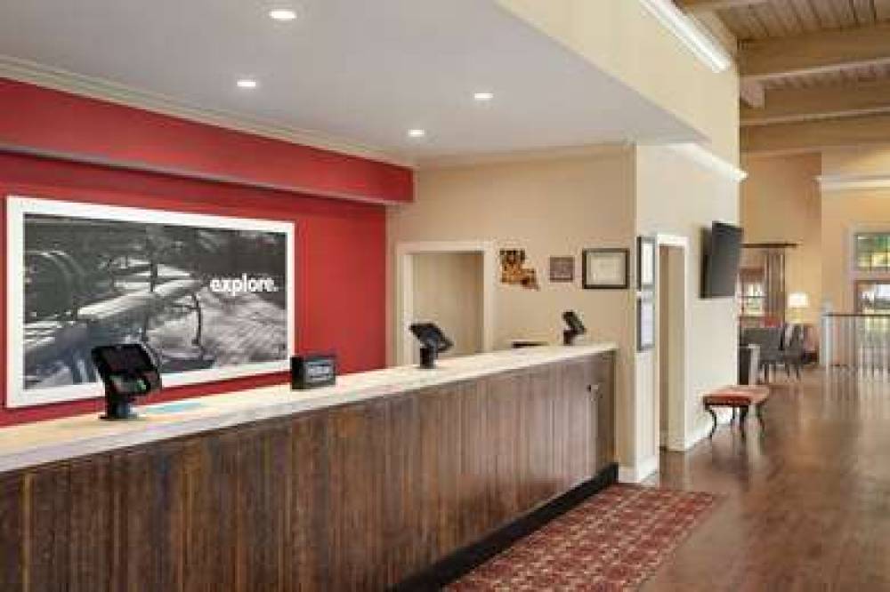 Hampton Inn &amp; Suites New Orleans Convention C 5