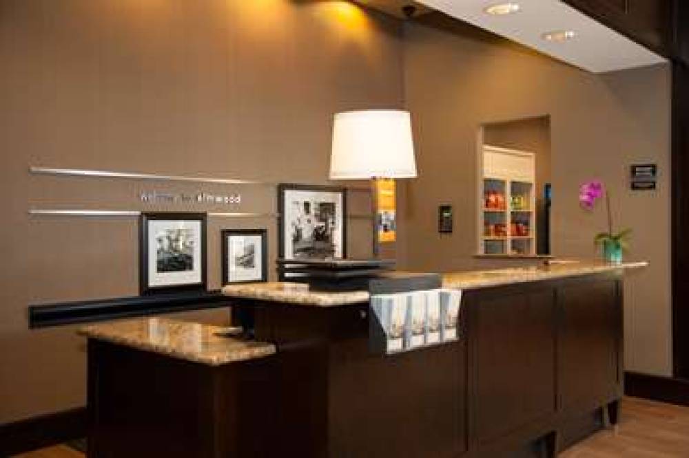 Hampton Inn &amp; Suites New Orleans-Elmwood/Clea 10
