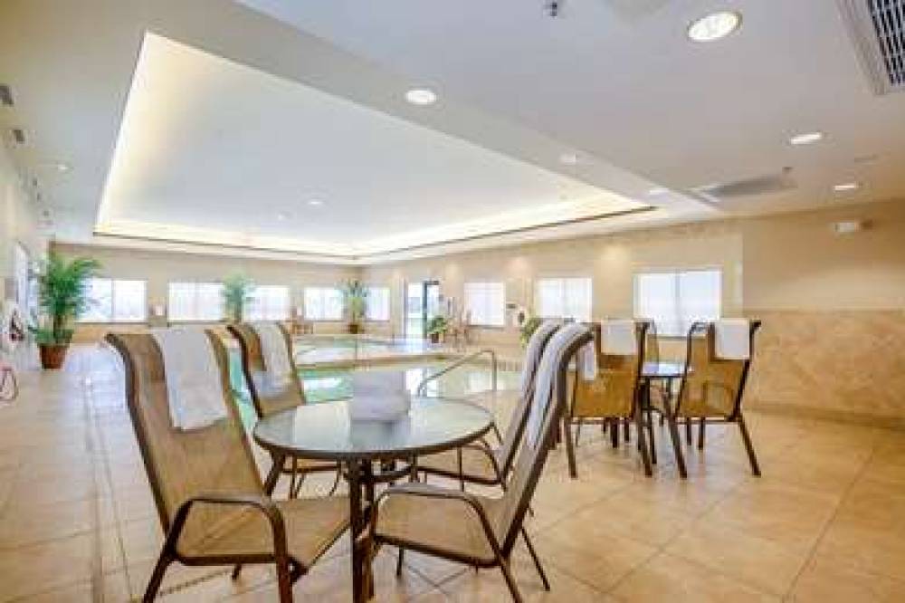Hampton Inn &amp; Suites Pinedale 7