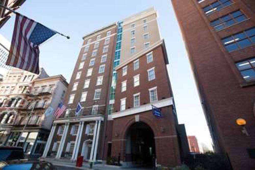 Hampton Inn &amp; Suites Providence Downtown 1