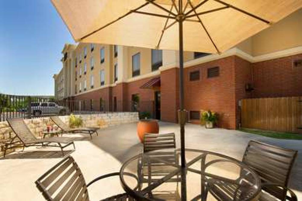 Hampton Inn &amp; Suites San Antonio Airport, TX 2