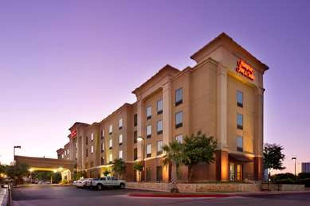 Hampton Inn &amp; Suites San Antonio Airport, TX 1