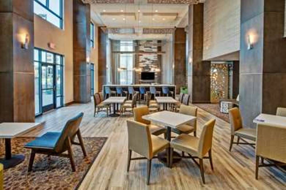Hampton Inn &amp; Suites San Jose Airport, CA 9
