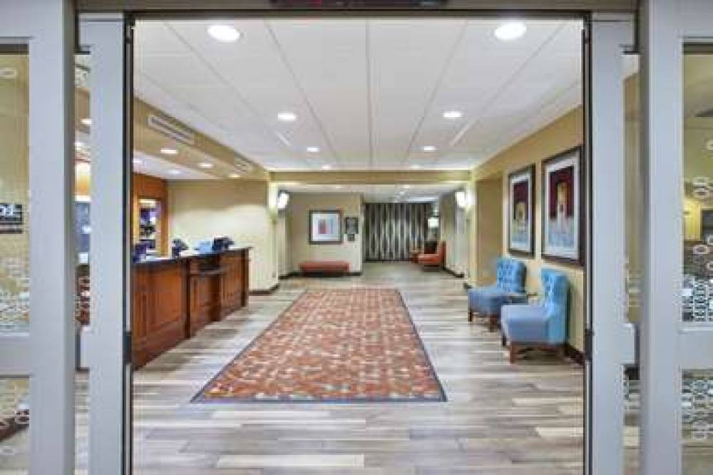 Hampton Inn &amp; Suites Wichita-Northeast 4