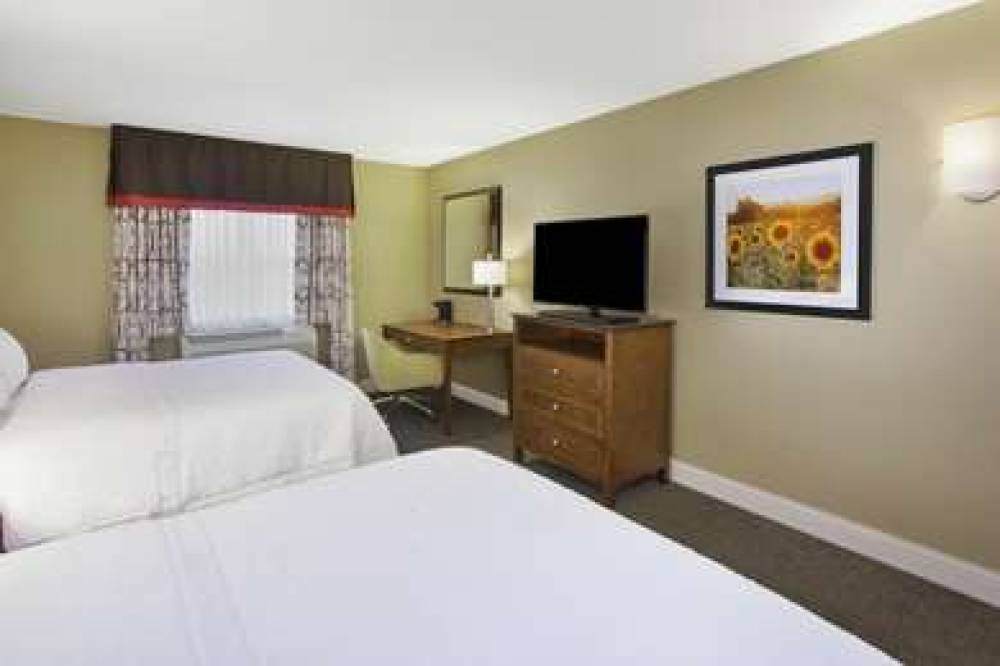 Hampton Inn &amp; Suites Wichita-Northeast 10