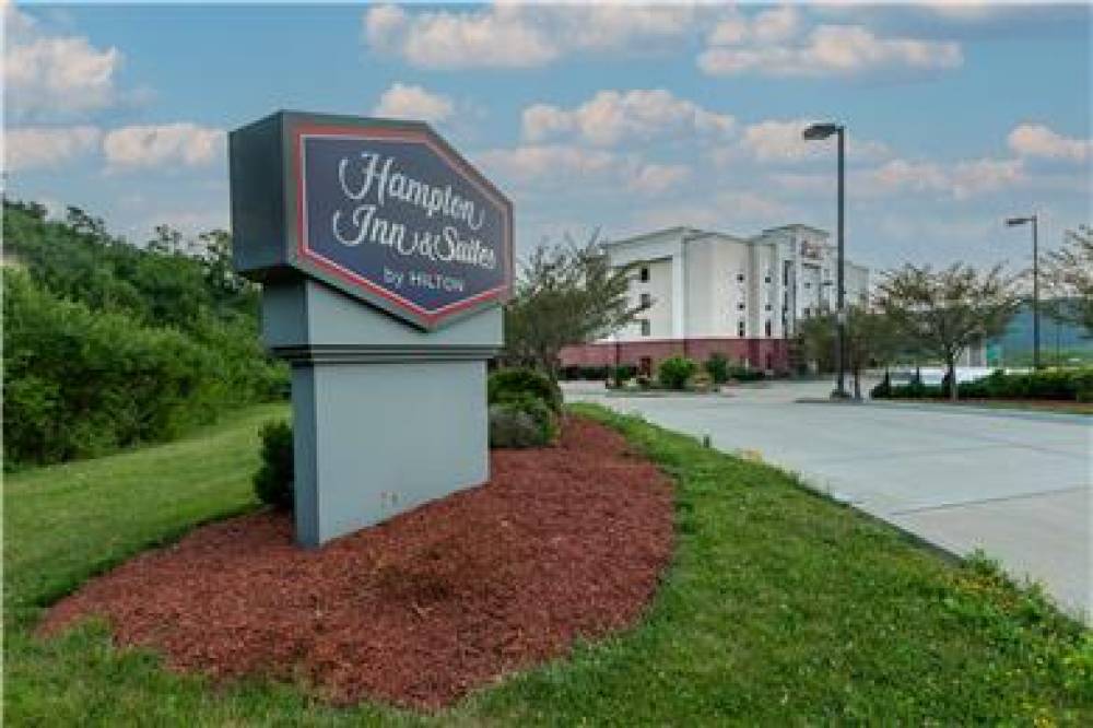 Hampton Inn &amp; Suites Wilder 3