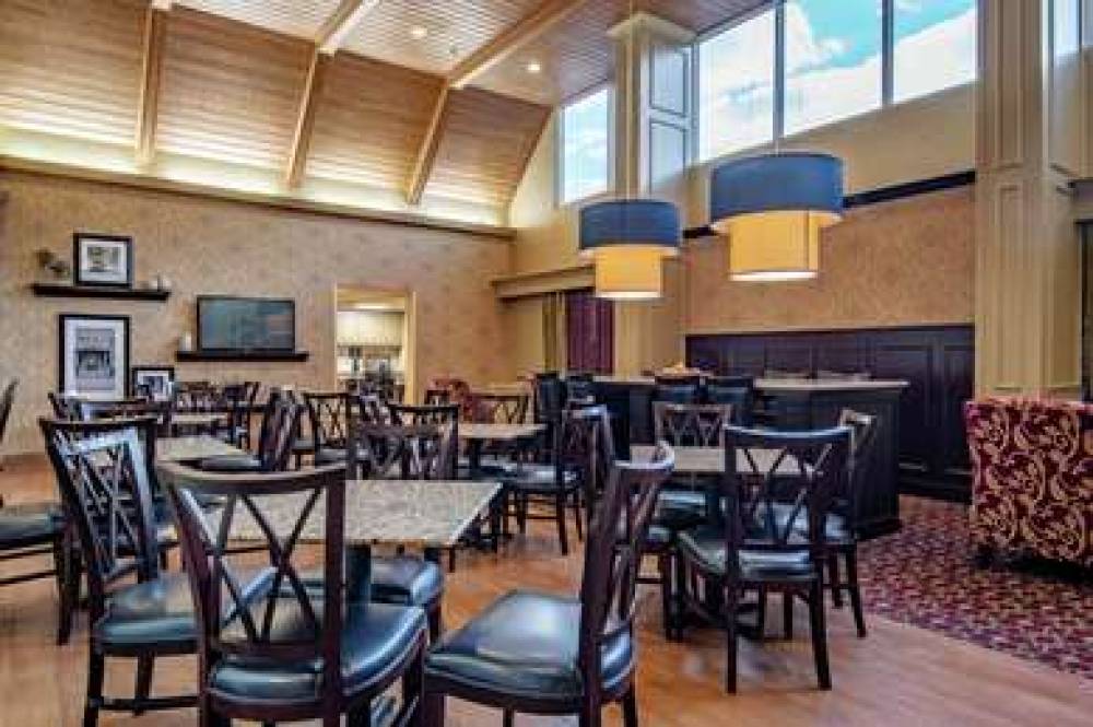 Hampton Inn &amp; Suites Williamsburg/Richmond Rd 3