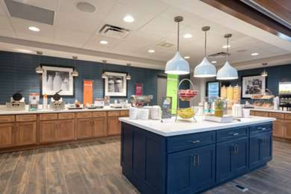 Hampton Inn &amp; Suites Xenia Dayton 10