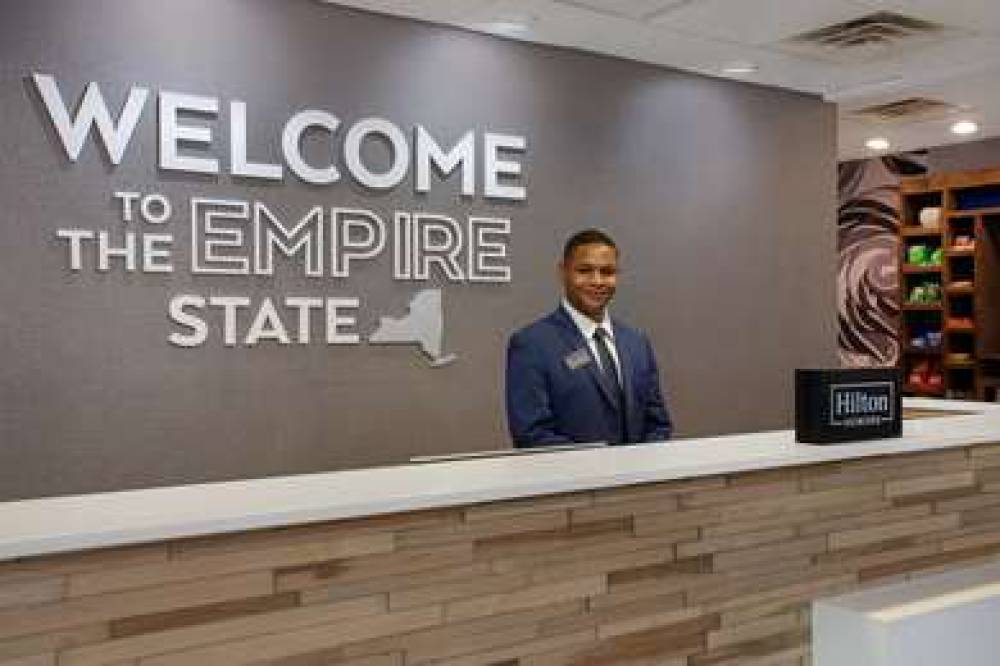 Hampton Inn &amp; Suites Yonkers 7